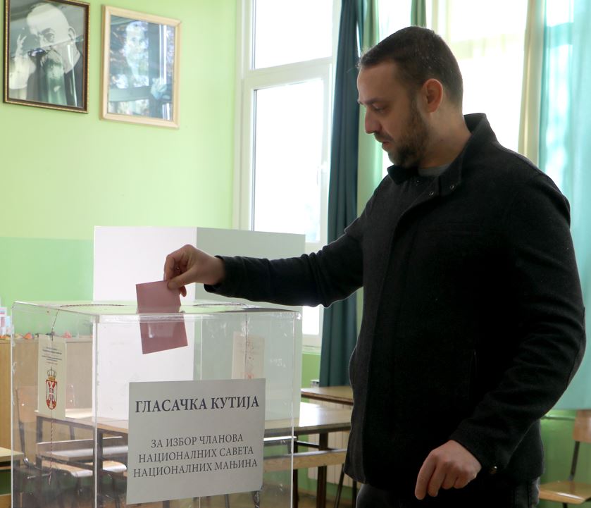 Na biračkom mestu u Kovačici glasao predsednik opštine Kovačica, Jaroslav Hrubik